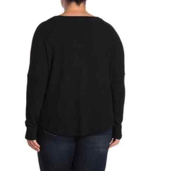 Sweet Romeo Cozy Thermal Pullover Top (Plus Size) - Picture 2 of 9